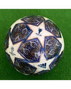 Z259. 22mm 2023 CHAMPIONS LEAGUE FINALE BALL - ISTANBUL. ONE HAND DESIGNED BALL. 
