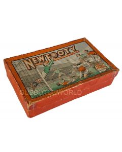 1956-57 NEWFOOTY BOX SET. BRISTOL ROVERS & FULHAM. Includes: Goals, A Ball, Celluloid Teams & Paperwork.