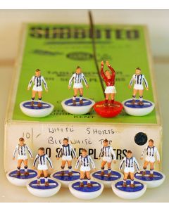 HW003. WEST BROMWICH ALBION. Late 60's HW Team, Original Box. Keeper On A Wired Keeper Rod.
