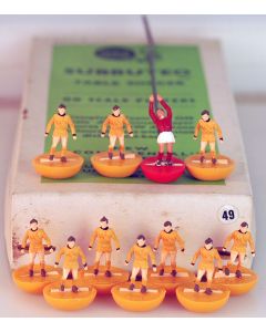 HW049. WOLVES. SOUTHPORT. Mid 60's HW Team, Numbered Green & White Box. Orange bases, Orange Discs. Wired Keeper Rod.