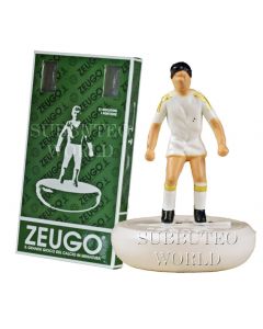 REAL MADRID 1ST. MADE BY ZEUGO. REF 376.