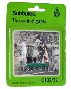 C132. REF 221 NORWICH 2ND. BORRUSSIA M.G. 2 Very Rare Original Early 80's Hand Painted Throwing Figures. Unopened Numbered Blister Pack.