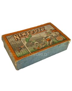 1950's NEWFOOTY BOX SET. SHEFFIELD WED & SHEFFIELD UTD. Includes: Goals, A Ball, Celluloid Teams With Lead Bases, Rules & Inner Divider.