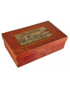 1954-55 NEWFOOTY BOX SET. MAN UTD & MILLWALL. Includes: Goals, A Ball, Celluloid Teams , Paperwork & Inner Tray.