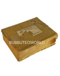 1952-53 NEWFOOTY BOX SET - INCLUDES THE MAILING BOX. ARSENAL & BLACKPOOL TEAMS. Includes: Goals, A Ball, Celluloid Teams With Lead Bases, Paperwork & Inner Tray.